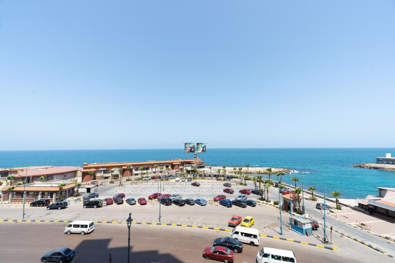 Nabeel Homes - Designer Seaview - 208 Alexandria